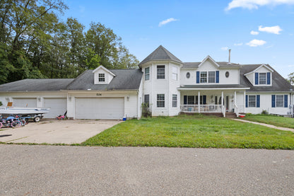 524 Molly Dr, Hastings, MI 49058